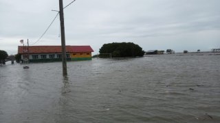 Banjir di Kab. Karawang tanggal 15 Desember 2024