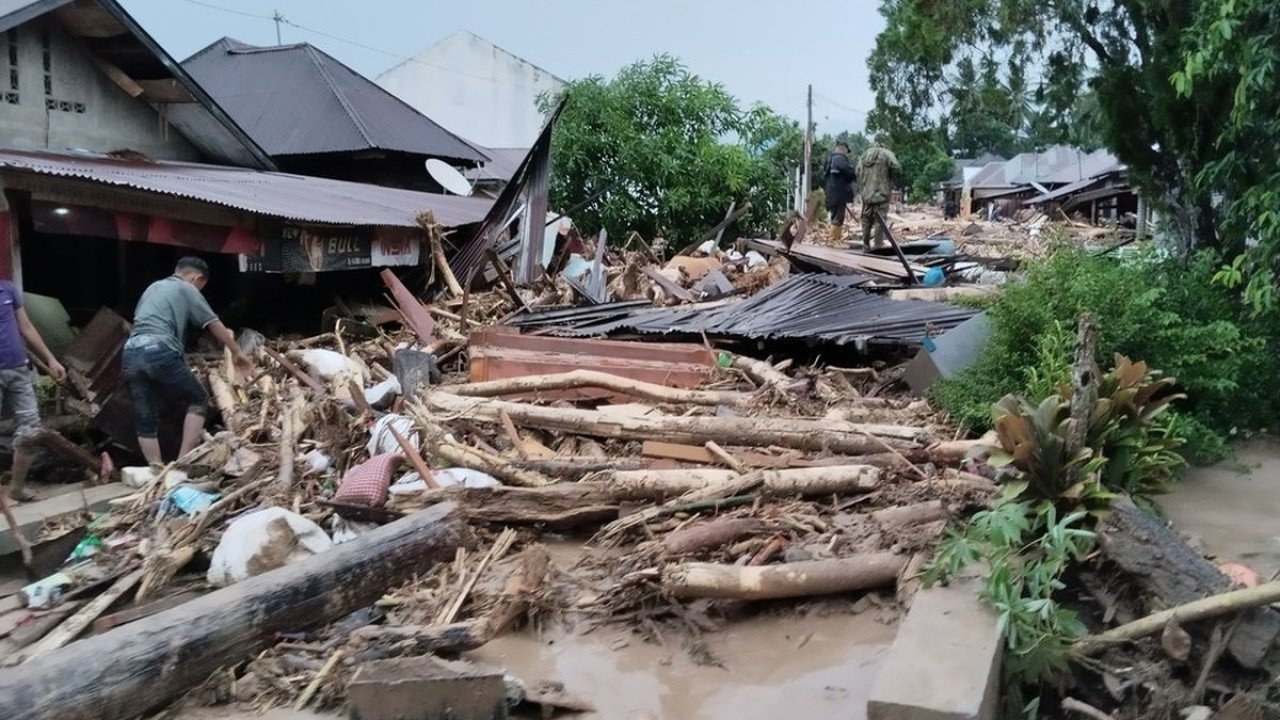 Banjir di Kab. Tapanuli Selatan tanggal 18 Desember 2024