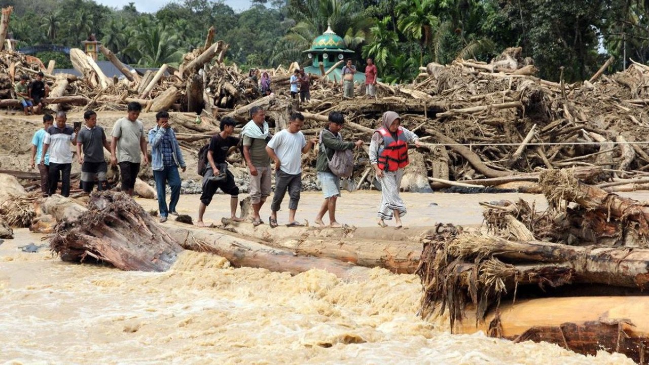 Banjir di Kab. Tapanuli Selatan tanggal 25 November 2025