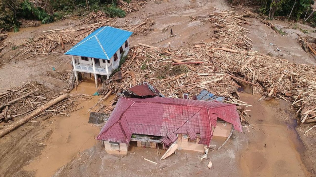 Banjir di Kab. Tapanuli Selatan tanggal 25 November 2025